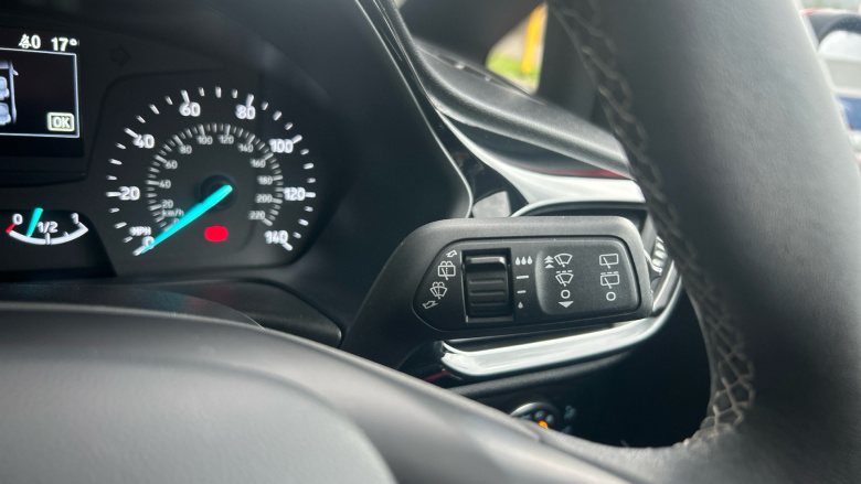 Ford Fiesta 1.0 EcoBoost Zetec 5dr Petrol Hatchback